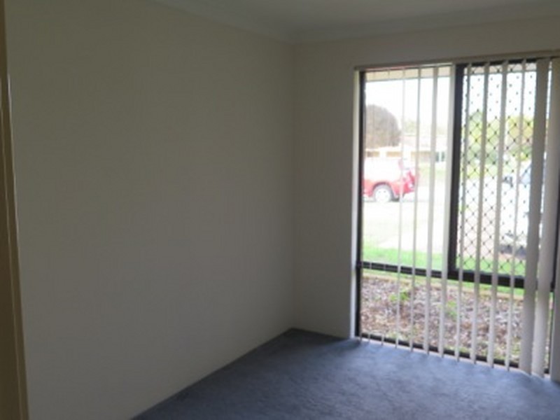 18 Ullswater Place, Balga WA 6061