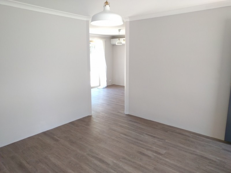 8 Hummingbird Gardens, Ballajura WA 6066