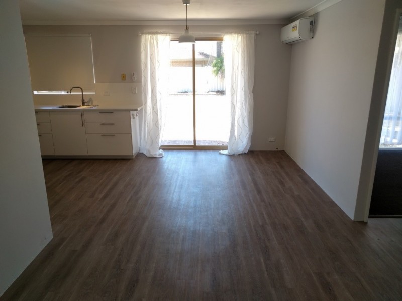 8 Hummingbird Gardens, Ballajura WA 6066