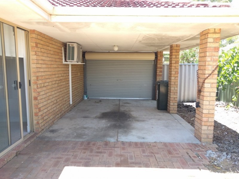 8 Hummingbird Gardens, Ballajura WA 6066