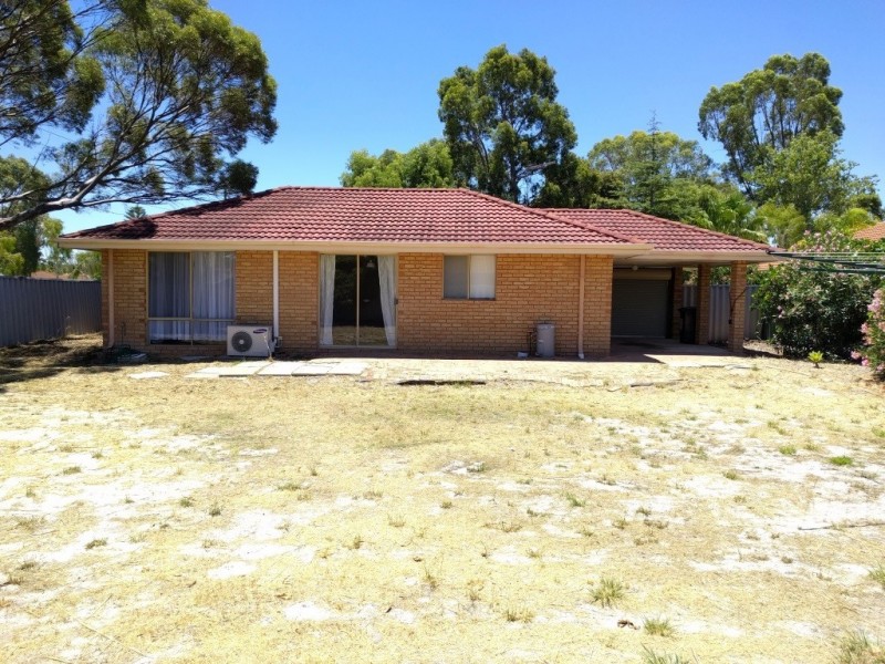 8 Hummingbird Gardens, Ballajura WA 6066