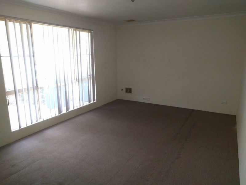 17B Sarre Place, Marangaroo WA 6064