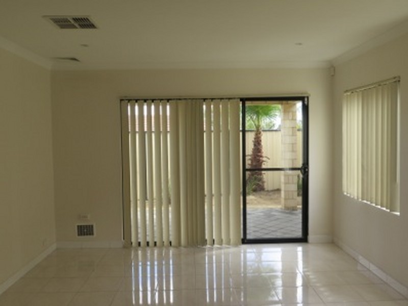 3B Findon Crescent, Westminster WA 6061