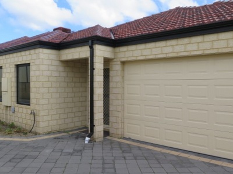 3B Findon Crescent, Westminster WA 6061