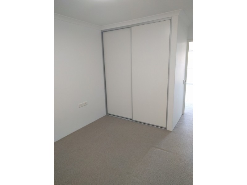 12/4 Ashbury Crescent, Mirrabooka WA 6061