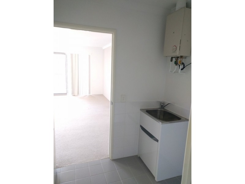 12/4 Ashbury Crescent, Mirrabooka WA 6061