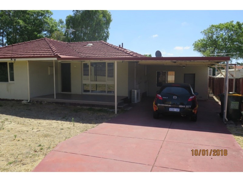 35 Girrawheen Avenue, Girrawheen WA 6064