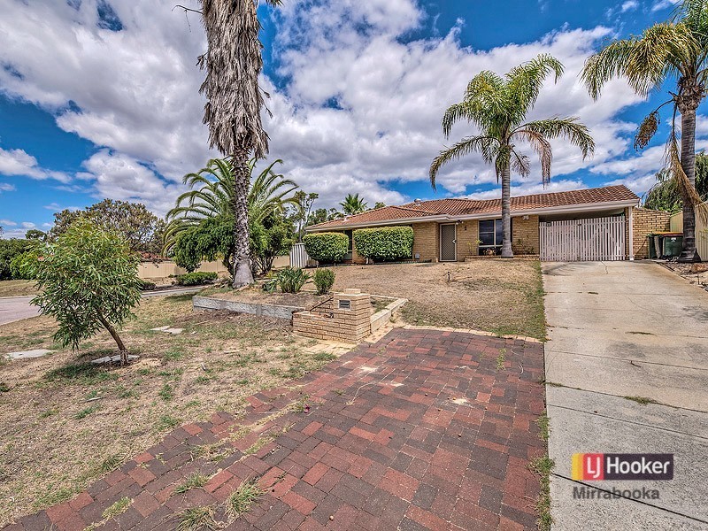 2 Pagoda Gardens, Mirrabooka WA 6061