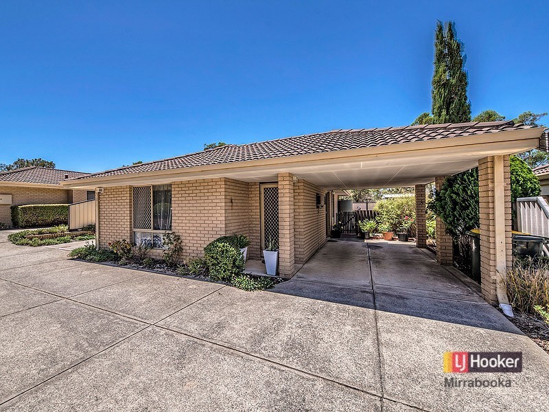 8/104 Waddington Cr, Koondoola WA 6064