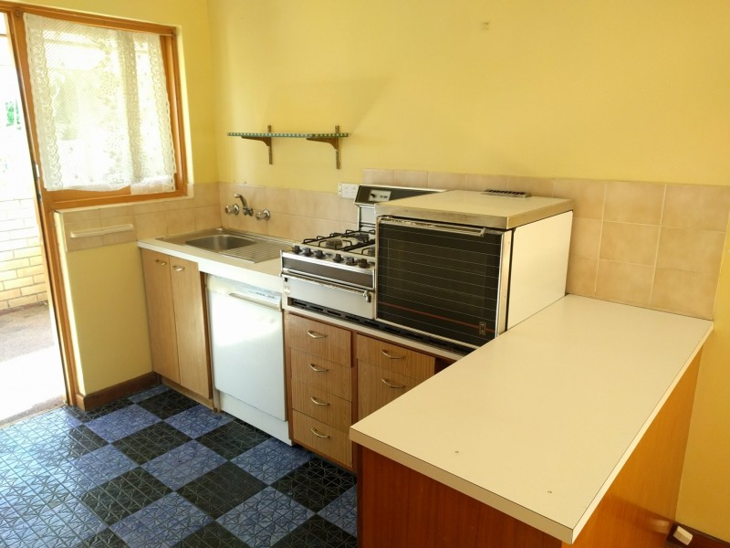 4A Dallington Cr, Balga WA 6061