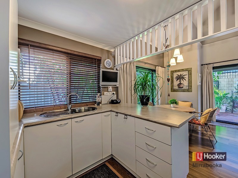 4C Maltarra Place, Nollamara WA 6061