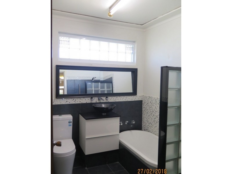 11 Hepburn Way, Balga WA 6061