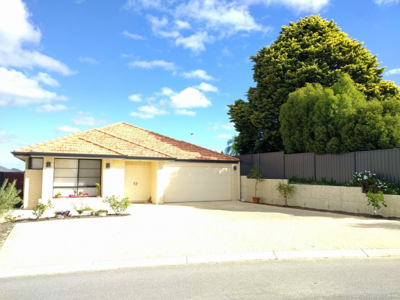 2 Limetta Grove, Landsdale WA 6065