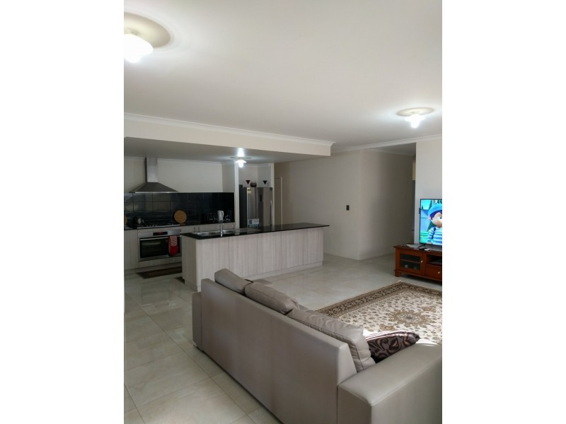 2 Limetta Grove, Landsdale WA 6065