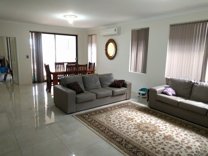 2 Limetta Grove, Landsdale WA 6065