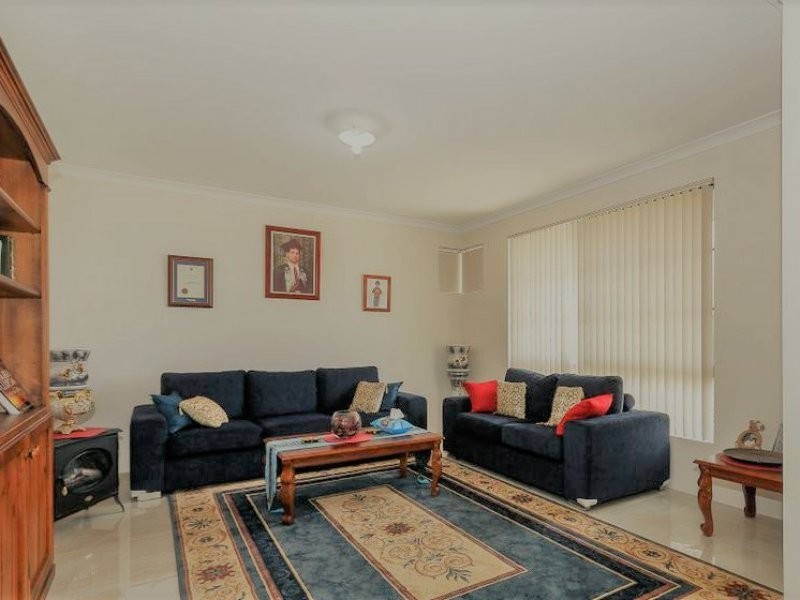 2 Limetta Grove, Landsdale WA 6065