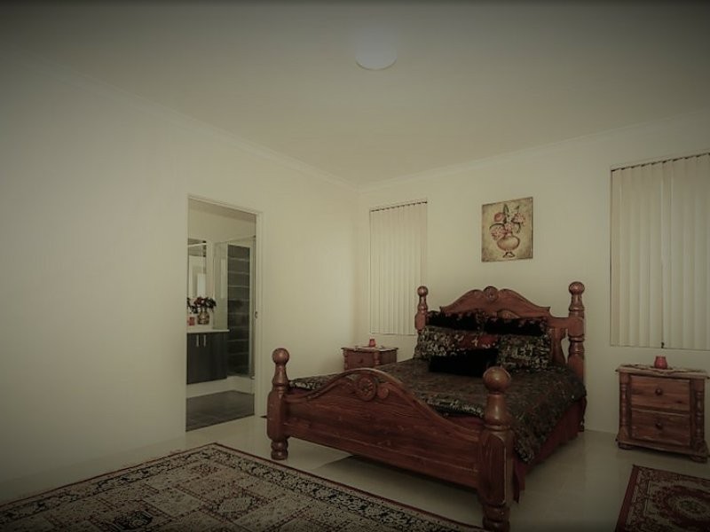 2 Limetta Grove, Landsdale WA 6065