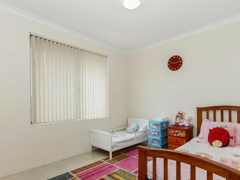 2 Limetta Grove, Landsdale WA 6065