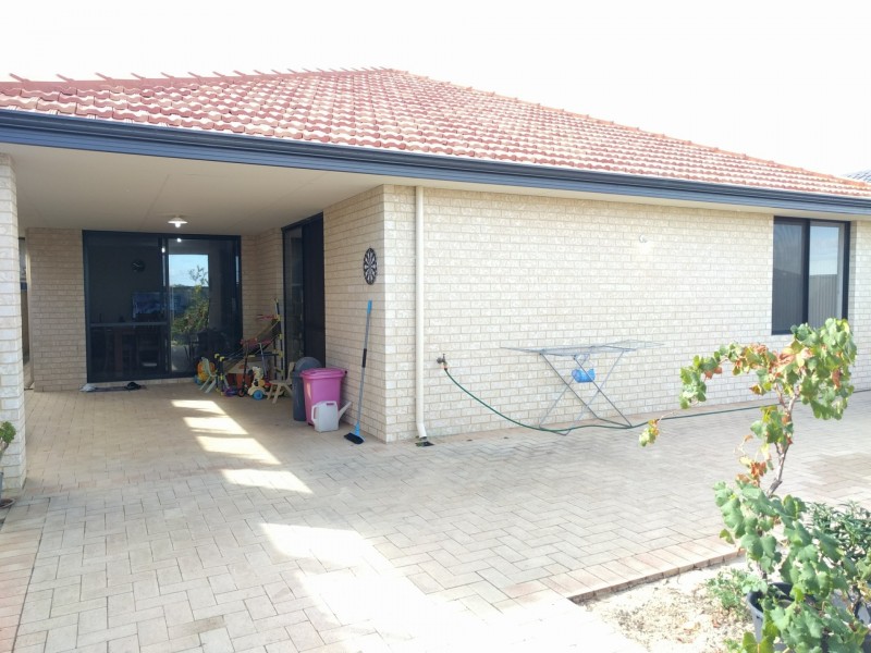 2 Limetta Grove, Landsdale WA 6065