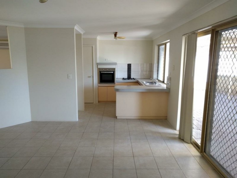 11 Crabtree Street, Alexander Heights WA 6064