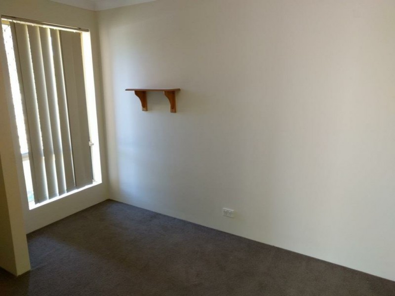 11 Crabtree Street, Alexander Heights WA 6064