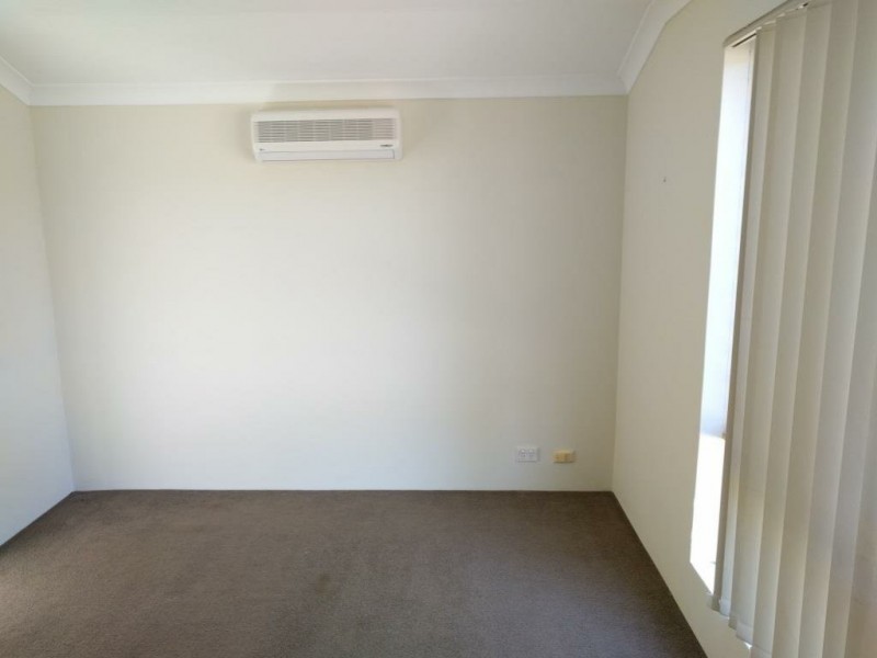 11 Crabtree Street, Alexander Heights WA 6064