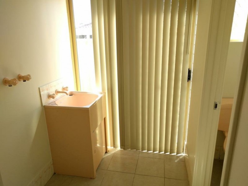 11 Crabtree Street, Alexander Heights WA 6064