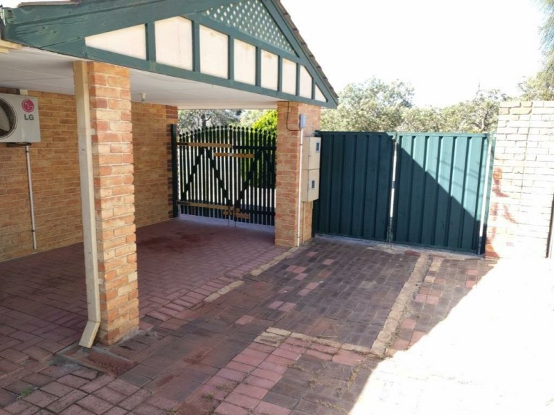 11 Crabtree Street, Alexander Heights WA 6064