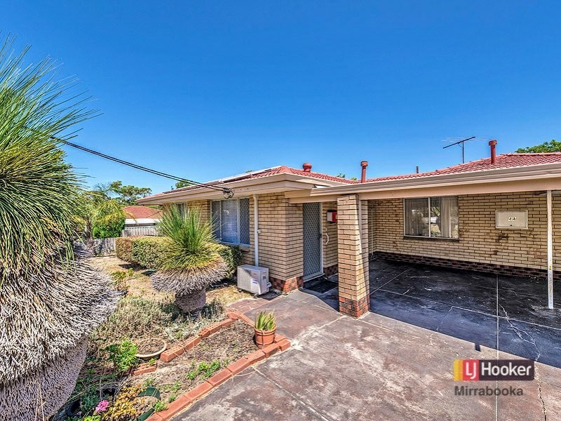 4B Dallington Cr, Balga WA 6061