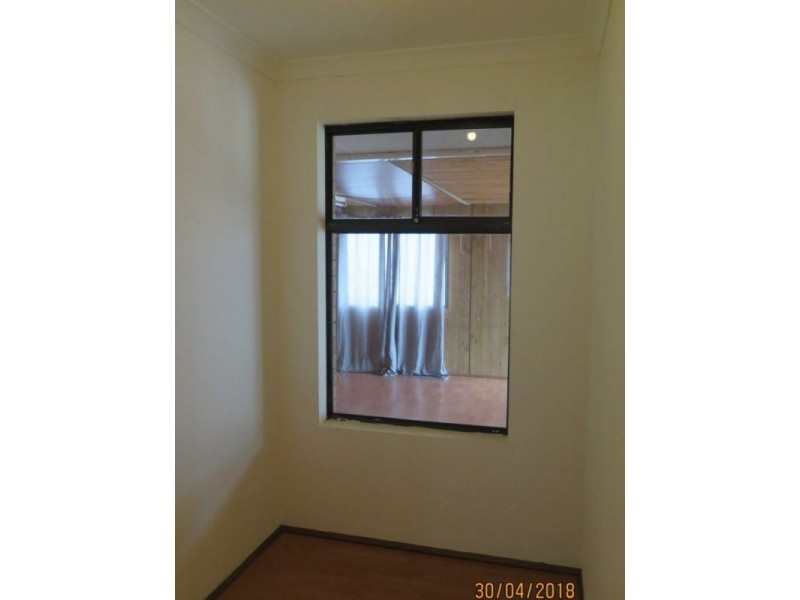 16 Appleblossom Drive, Mirrabooka WA 6061