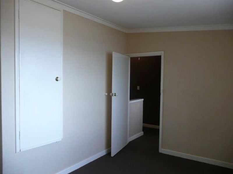 6/6 Seaton Place, Girrawheen WA 6064