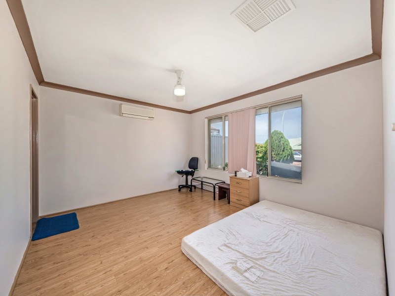 5 Etna Rise, Alexander Heights WA 6064