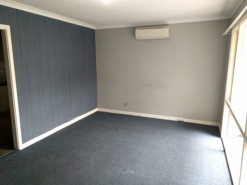 29 Tendring Way, Girrawheen WA 6064