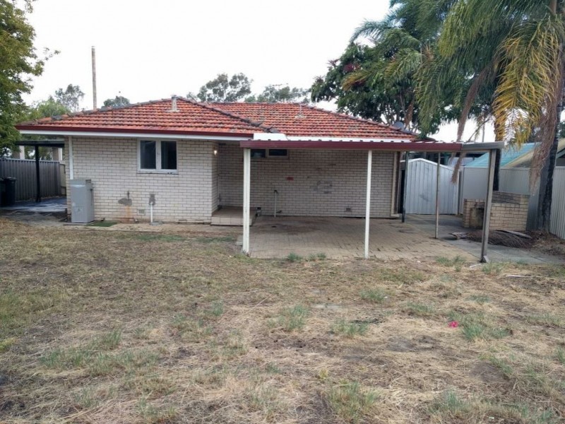 29 Tendring Way, Girrawheen WA 6064