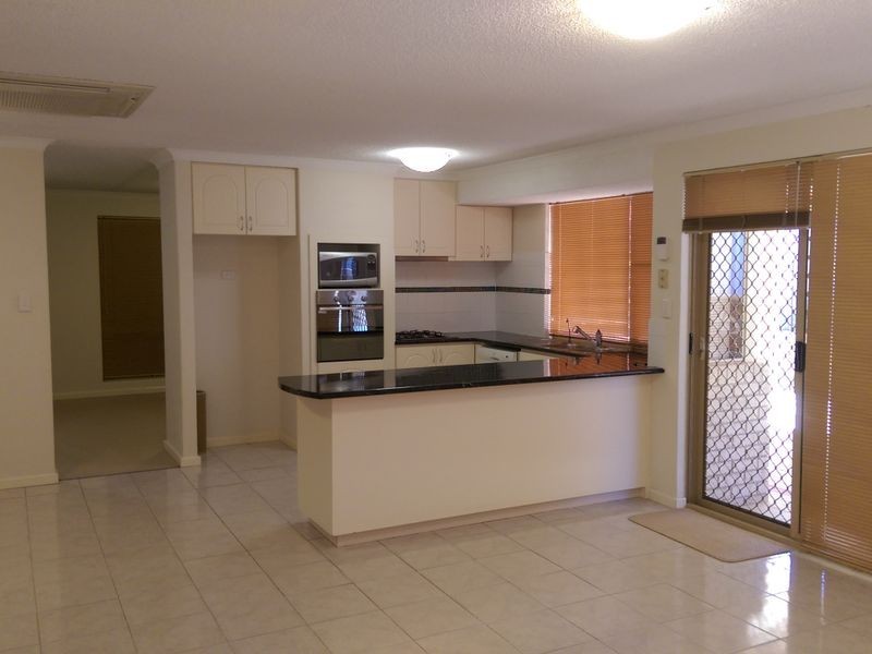 24 Snowdrop Retreat, Mirrabooka WA 6061