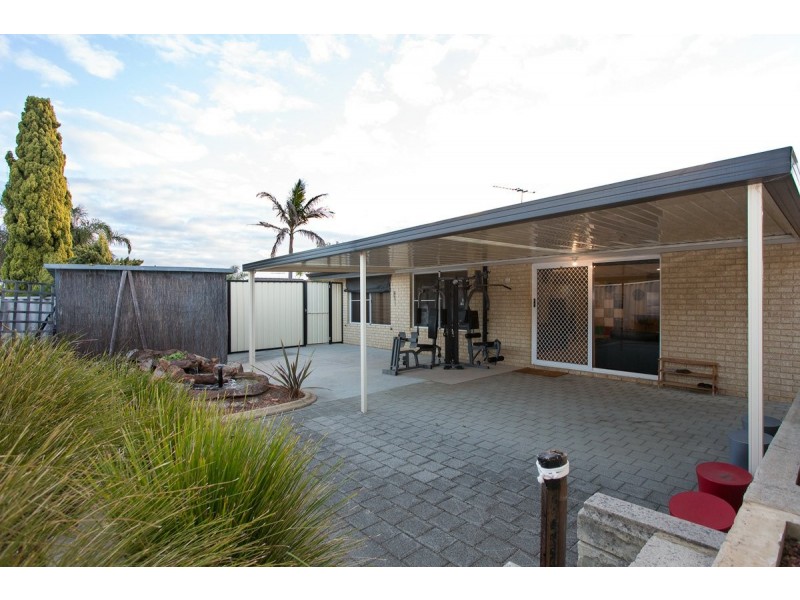 10 Benia Rise, Alexander Heights WA 6064