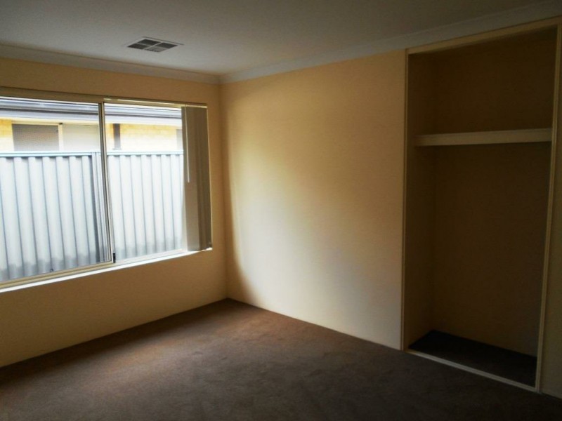 9 Babylon Bend, Landsdale WA 6065