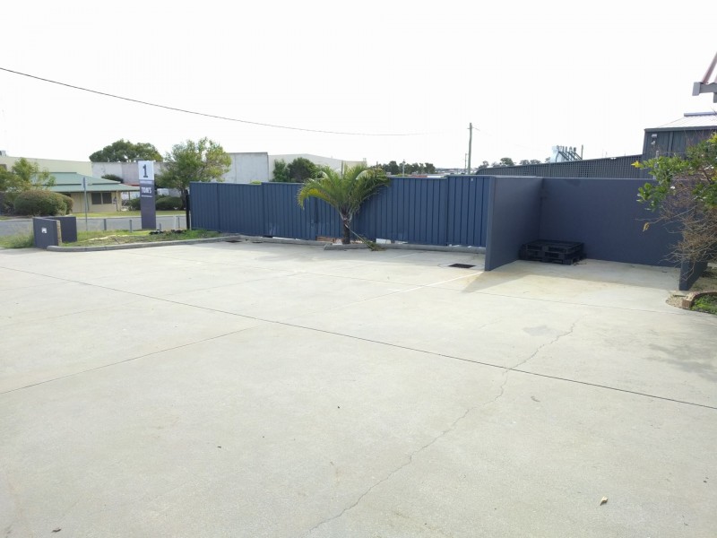 1/3 Pappas Street, Wangara WA 6065