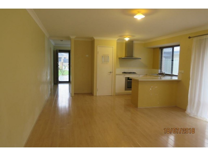 32 Keeble Way, Balga WA 6061
