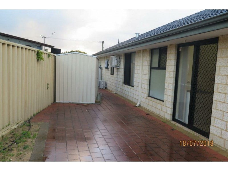 32 Keeble Way, Balga WA 6061