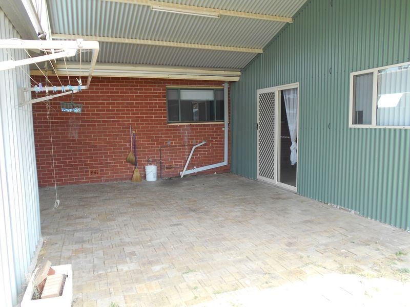 3 Keeley Way, Girrawheen WA 6064
