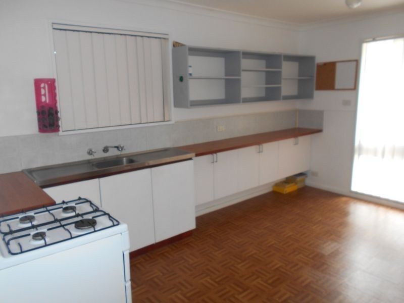 82 Mirrabooka Avenue, Koondoola WA 6064