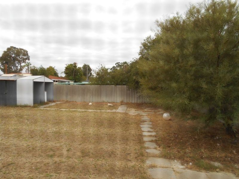 82 Mirrabooka Avenue, Koondoola WA 6064