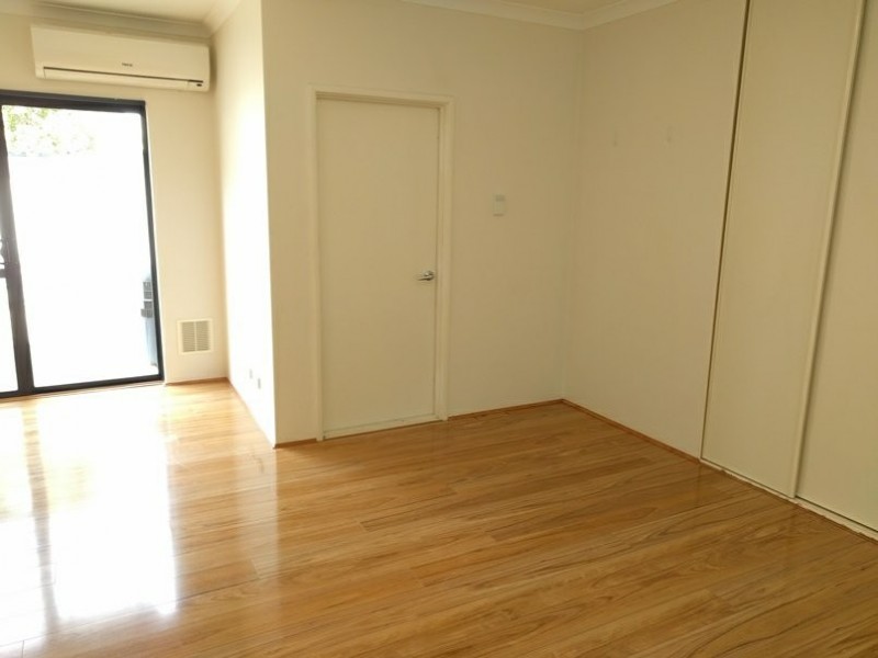 54A Shelbred Way, Westminster WA 6061