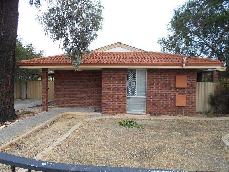 43 Mirrabooka Avenue, Westminster WA 6061