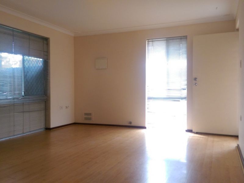 43 Mirrabooka Avenue, Westminster WA 6061