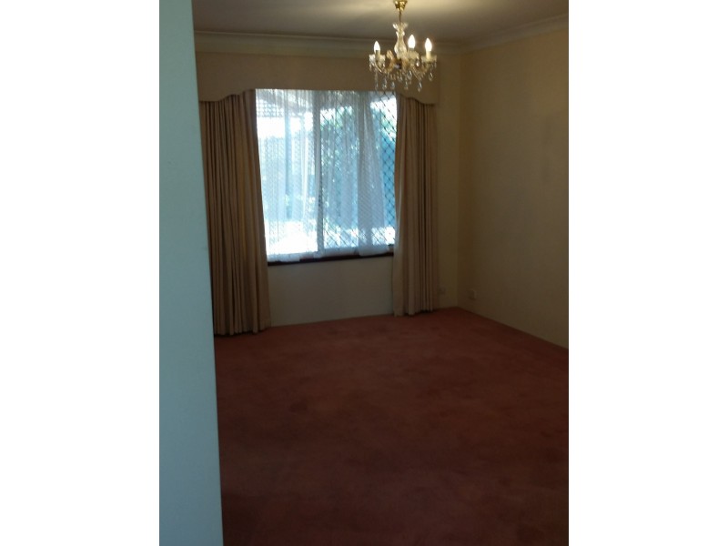 314 Summerlakes Parade, Ballajura WA 6066