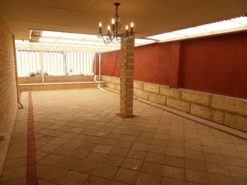 50 Gaby Way, Marangaroo WA 6064