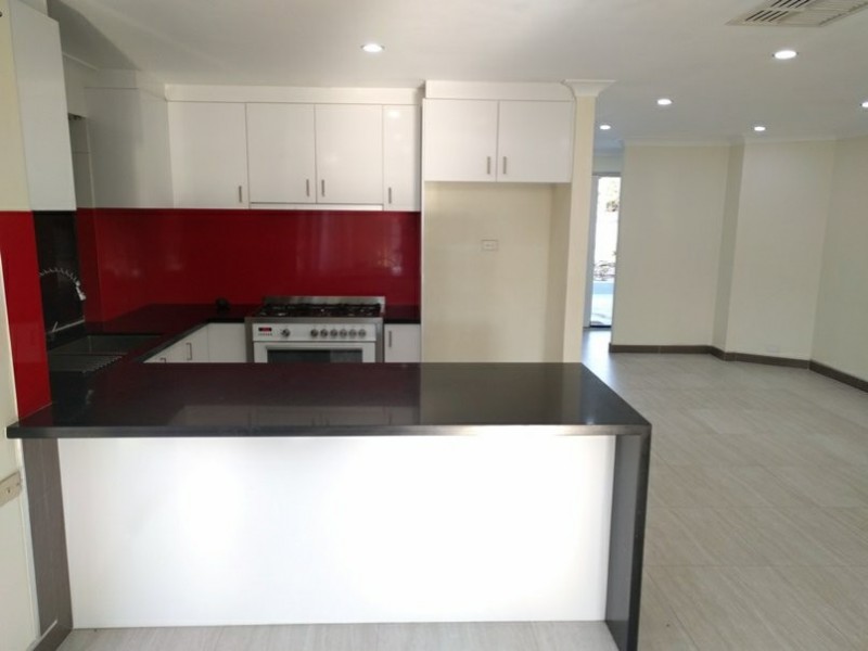 6 Aarons Close, Mirrabooka WA 6061