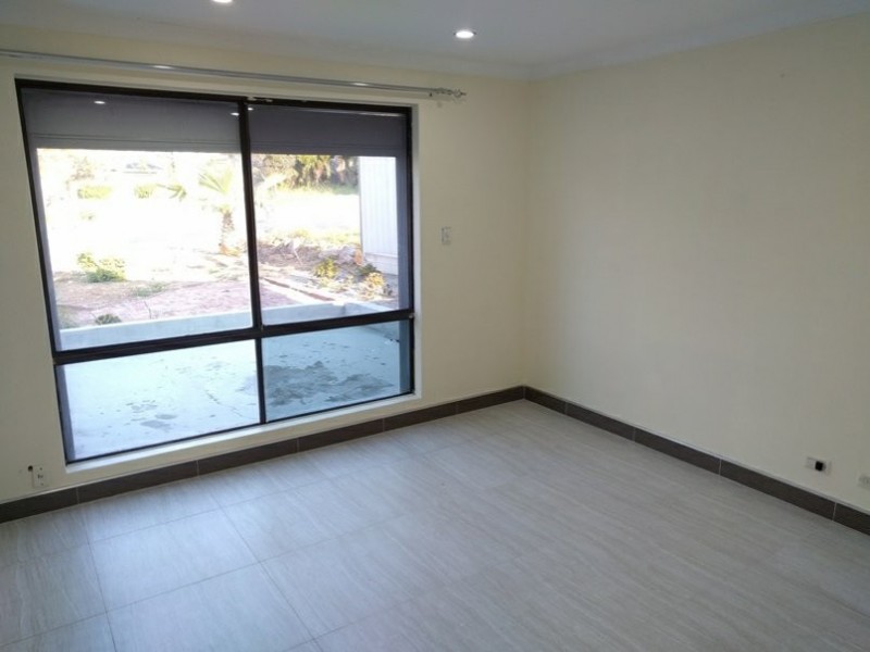 6 Aarons Close, Mirrabooka WA 6061
